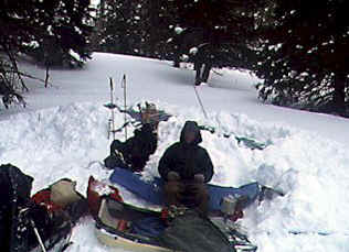 camp.jpg (24604 bytes)